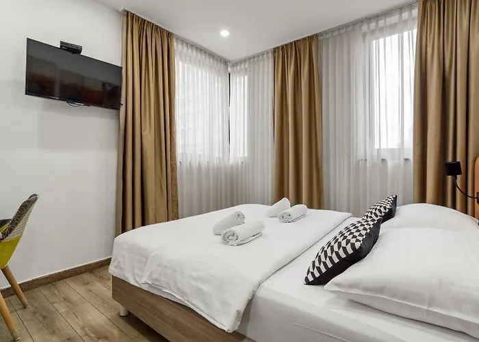 Hotel National